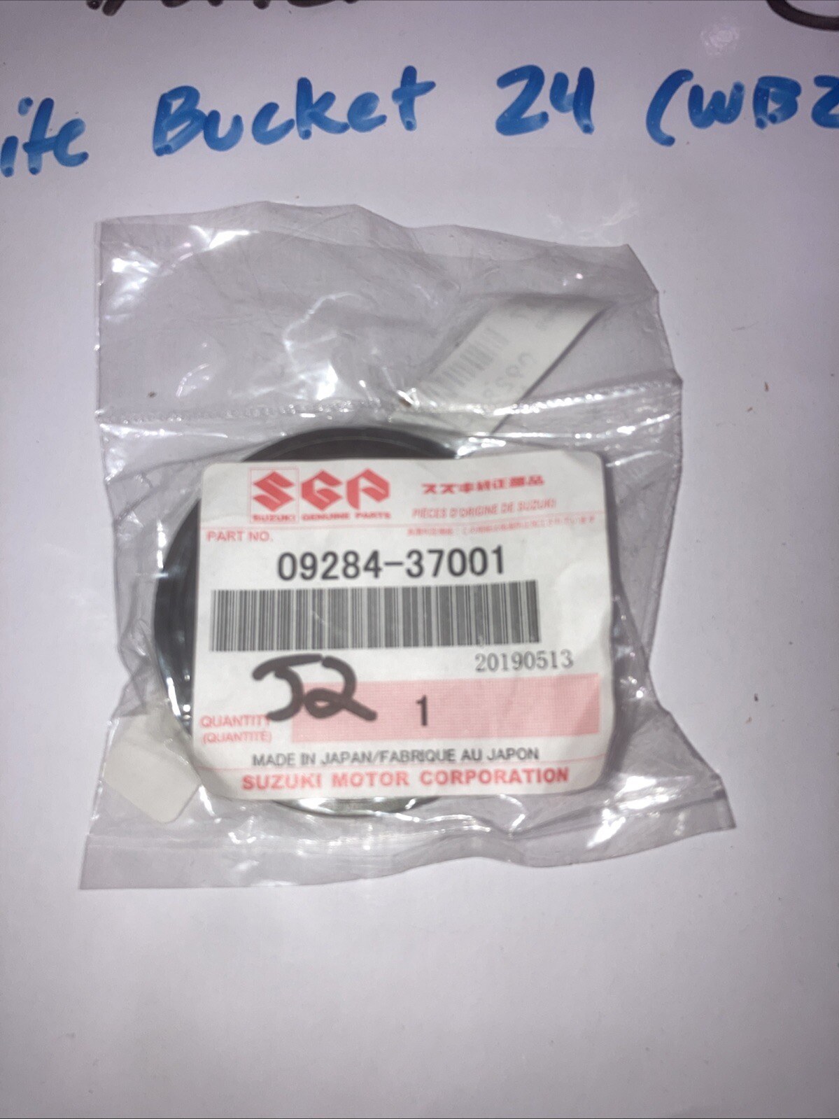 NOS OEM Genuine Original Suzuki P/N 09284-37001 OIl Dust Seal New - Image 3