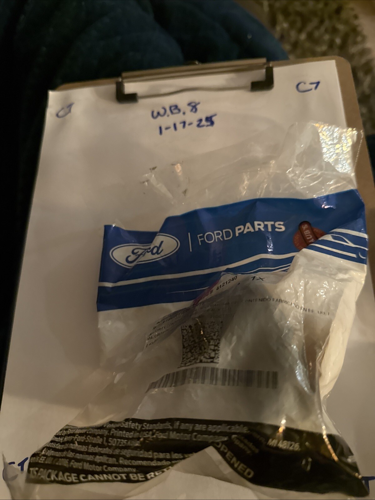 New Genuine Ford Insulator F81Z1000155AA / F81Z-1000155-AA OEM