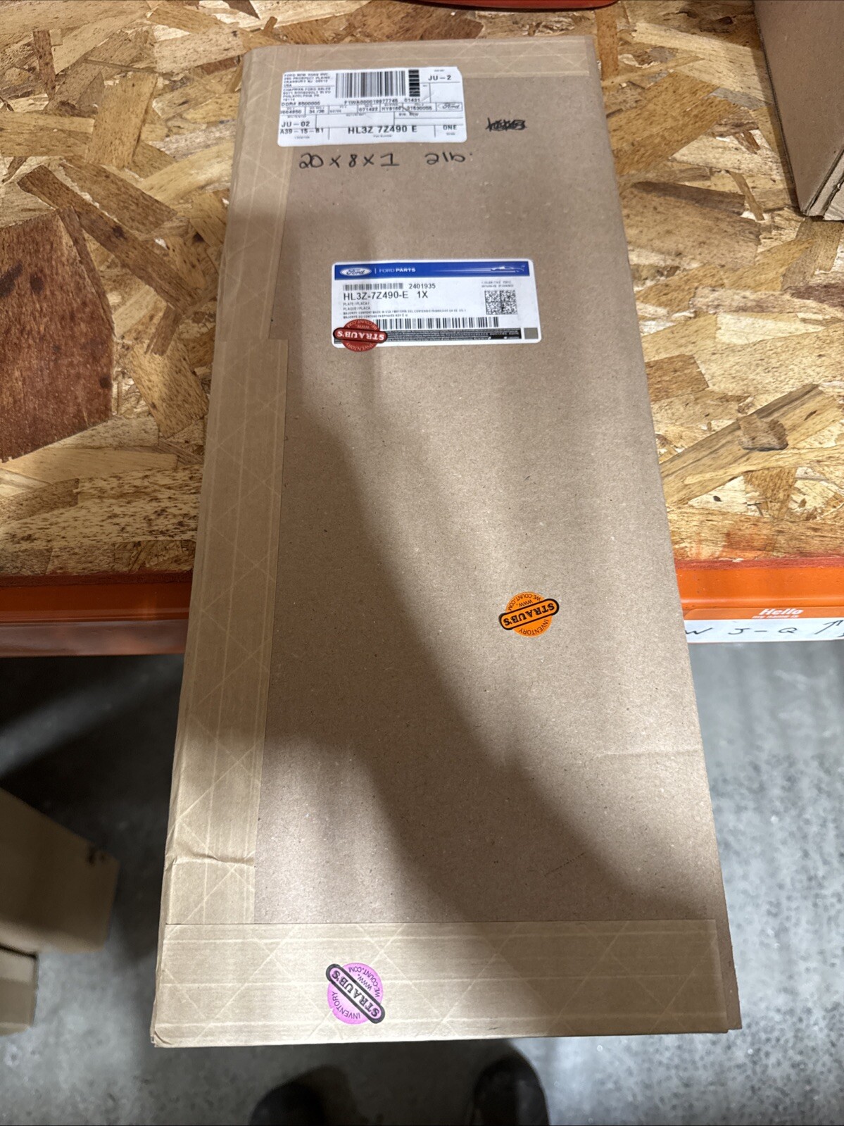 New Genuine OEM Ford Main Control Plate And Gasket Assembly HL3Z-7Z490-E