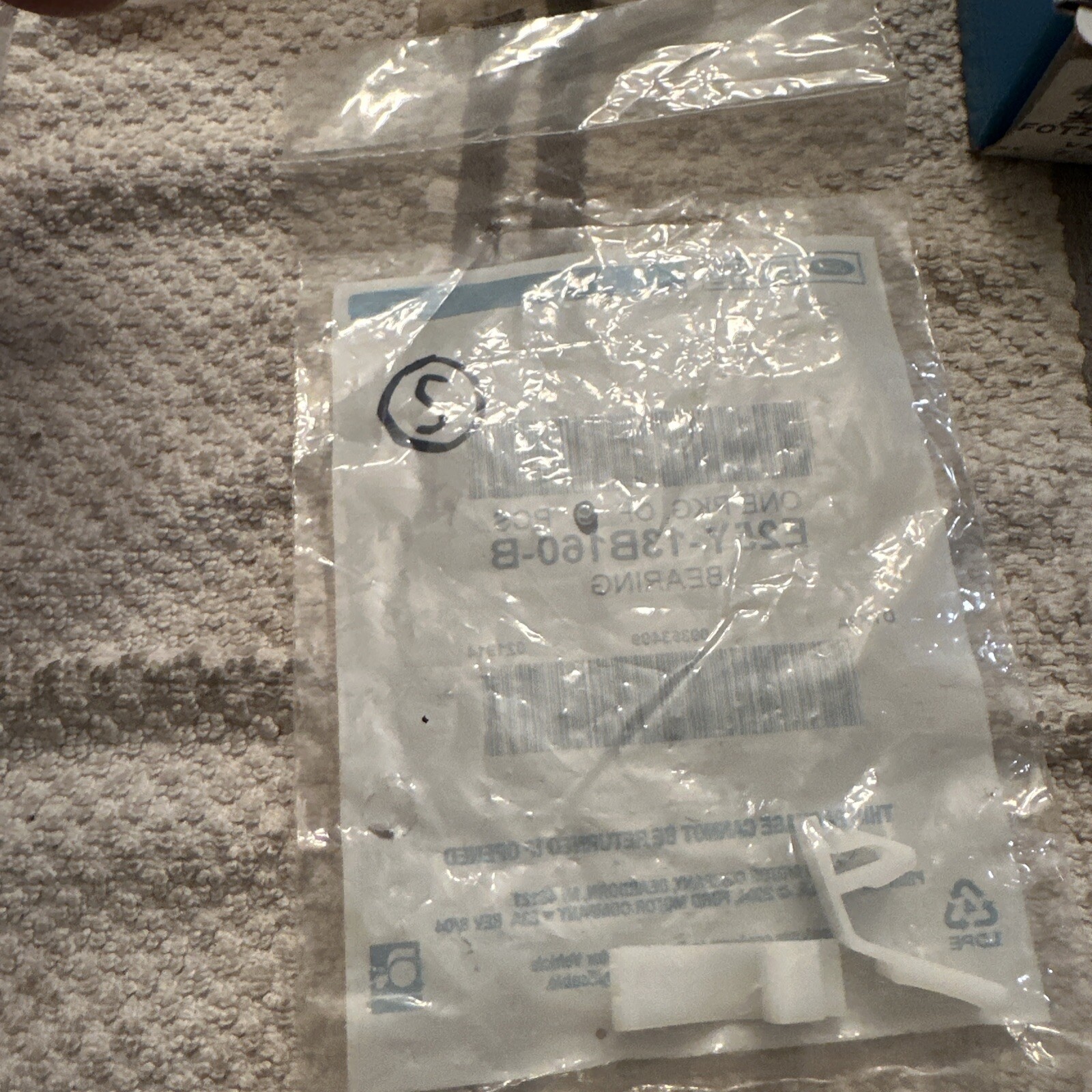 New OEM Ford E25Y-13B160-B Headlamp Mount Ring Bearing NOS - Image 3