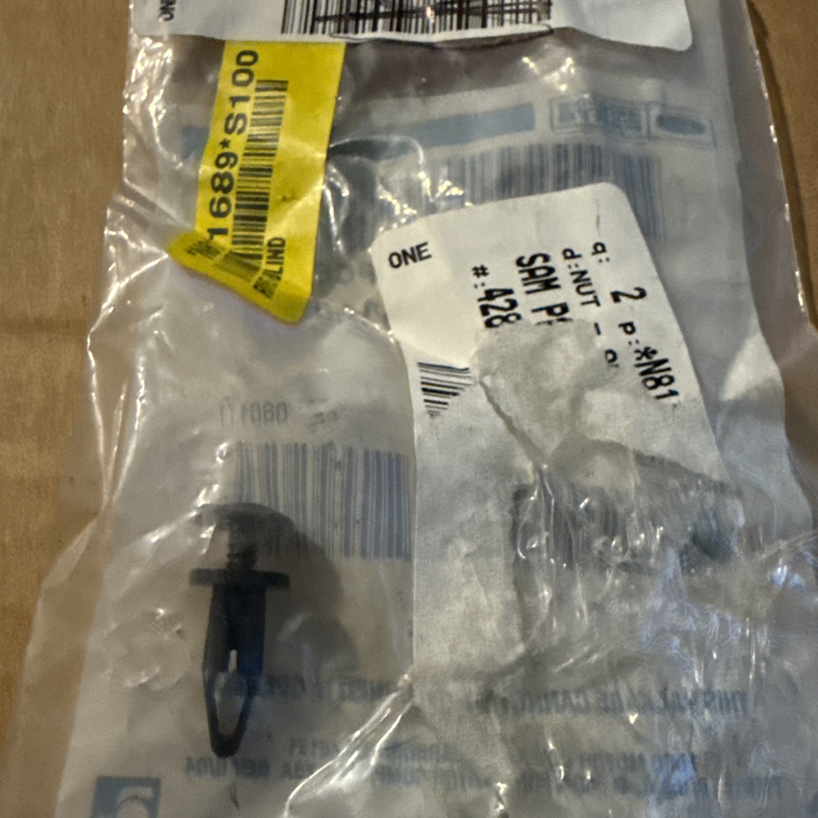 New OEM Ford N811689-S100 Blind Rivet NOS - Image 3