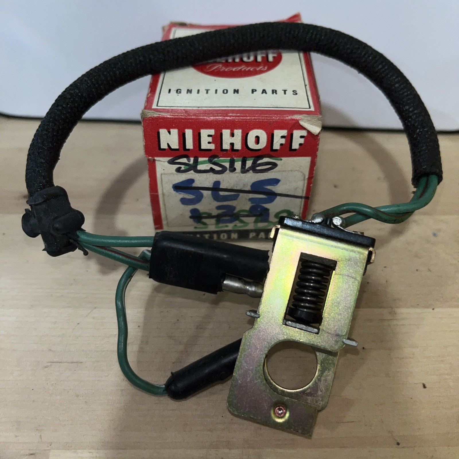 Niehoff SLS-97 Brake Light Switch NOS - Image 3