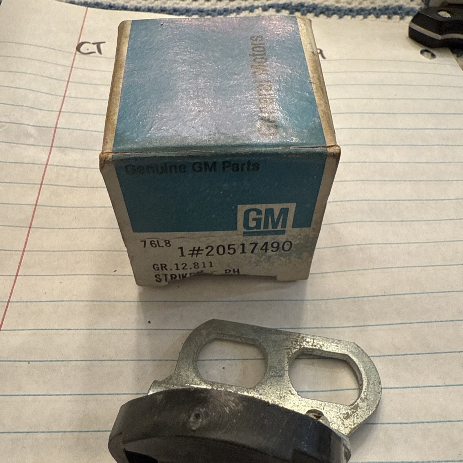 Nos GM 1984-1990 F-BODY Camaro Trans Am Z28 Firebird IROC GTA t top roof guide - Image 3