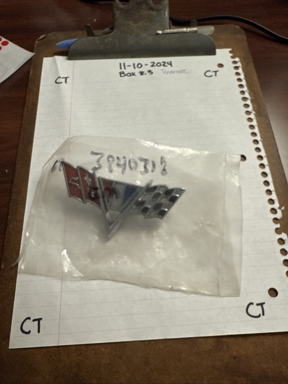 Nos gm 1964-1967 Chevelle Nova Impala Camaro Flag Emblem 3840318 Open Box - Image 6