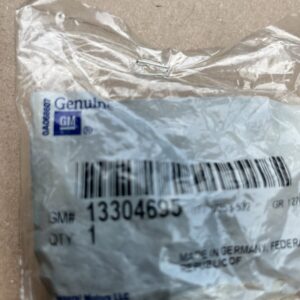 OEM NEW 2011-2019 GM Chevrolet Left Right Side Radiator Lower Insulator 13304695