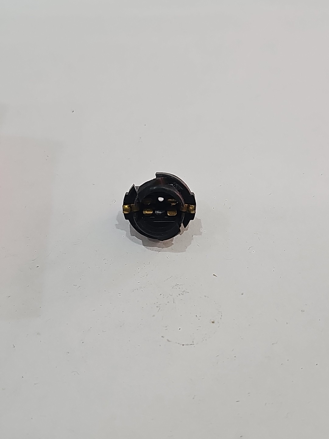 Pigtail-Socket Standard S-503 *New Sold Individually - Image 3