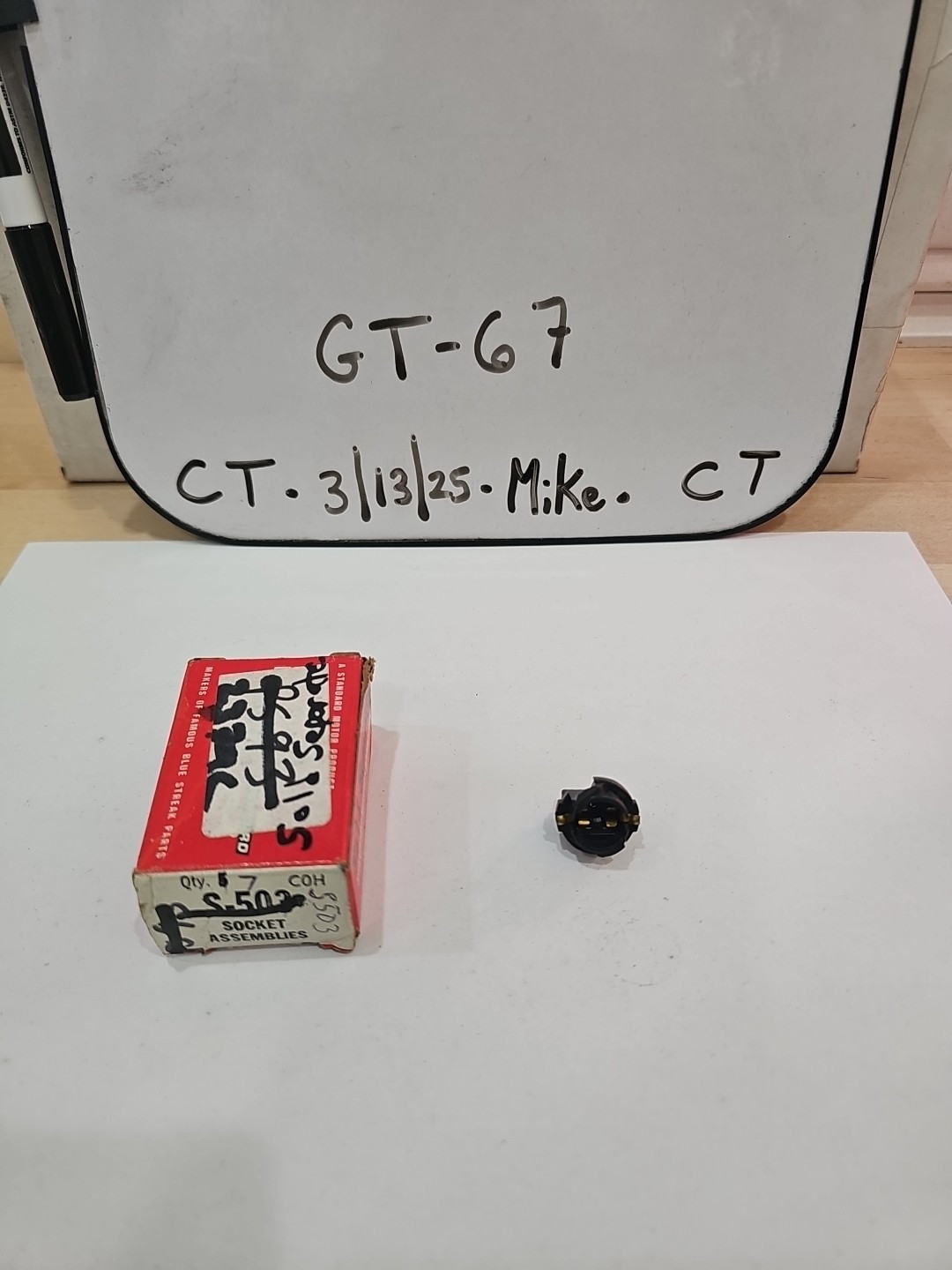 Pigtail-Socket Standard S-503 *New Sold Individually