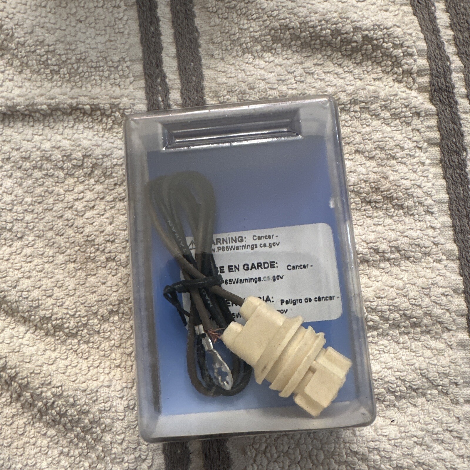 S-99 Carquest Double Contact Side Marker Light Socket/Pigtail Assembly - Image 3