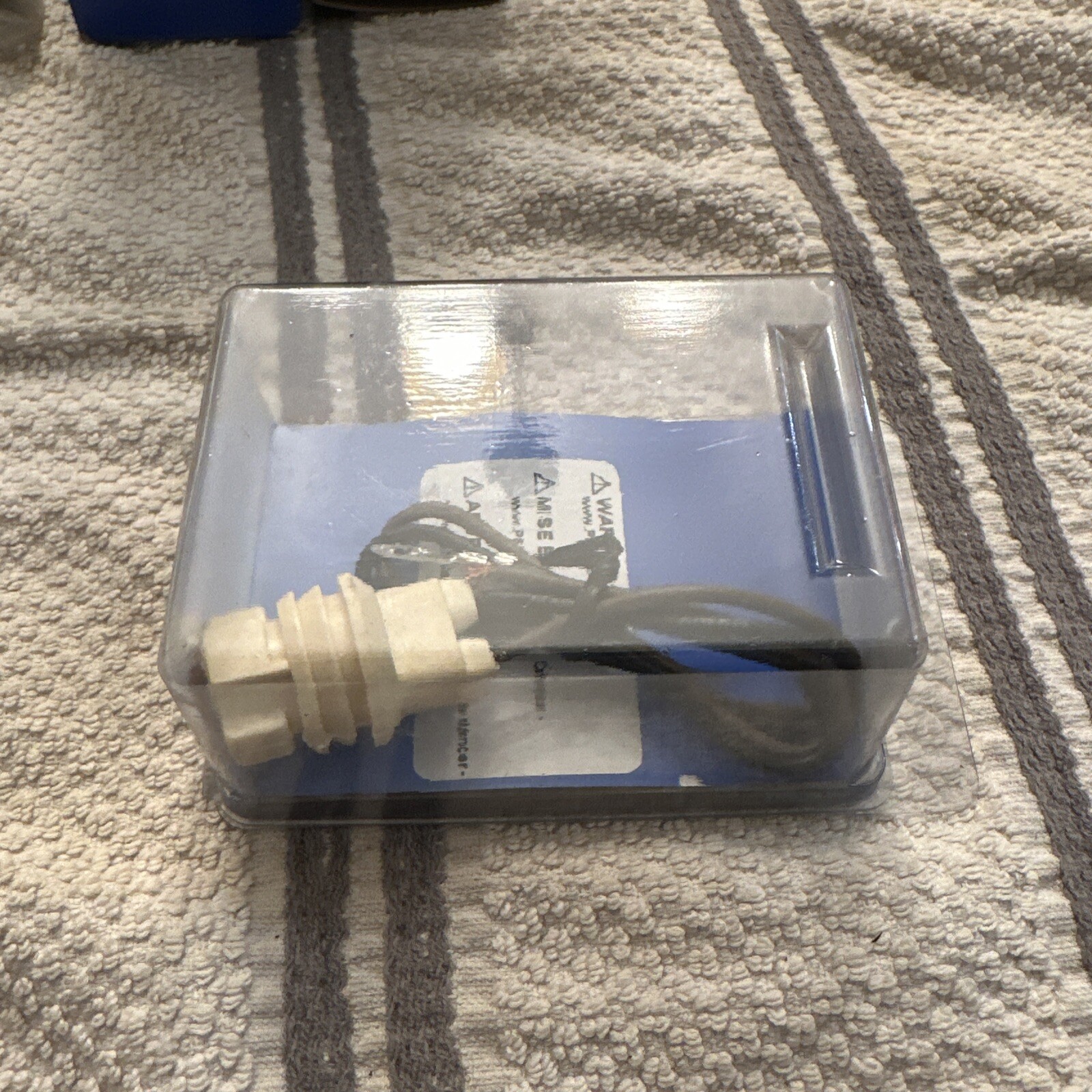 S-99 Carquest Double Contact Side Marker Light Socket/Pigtail Assembly - Image 4