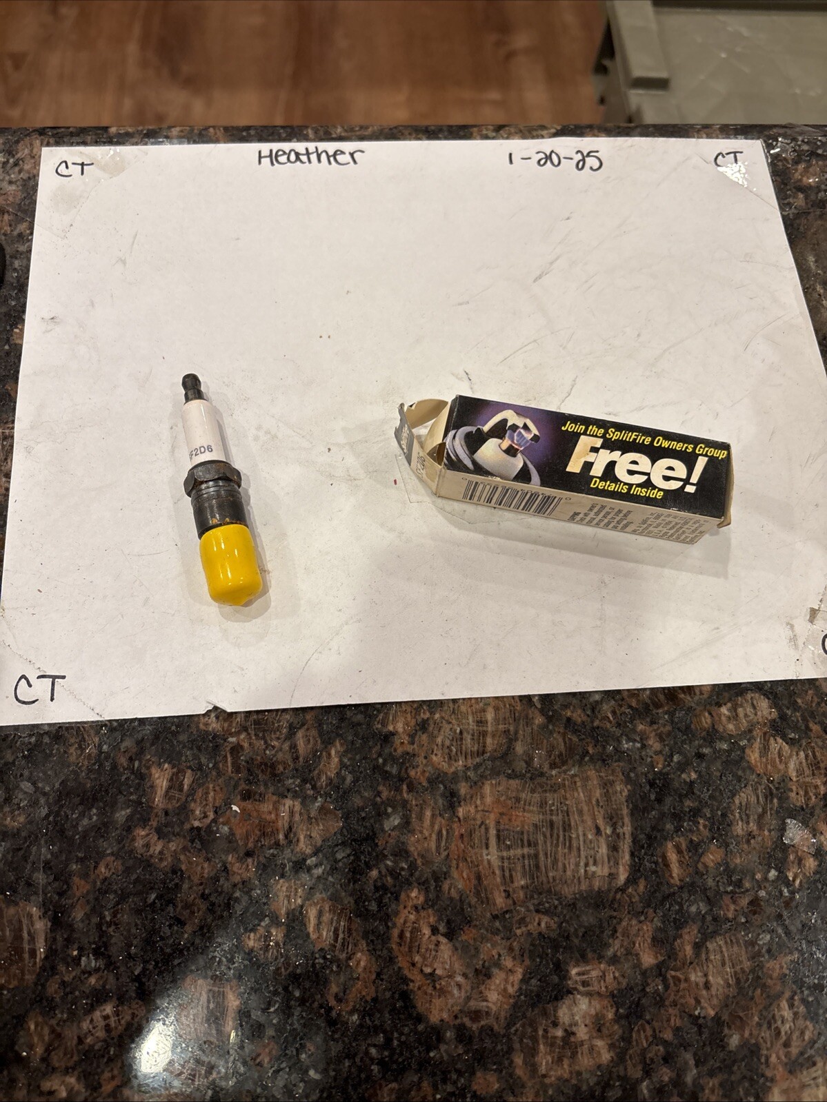 SF2D6 Splitfire The Patented Performance Spark Plug