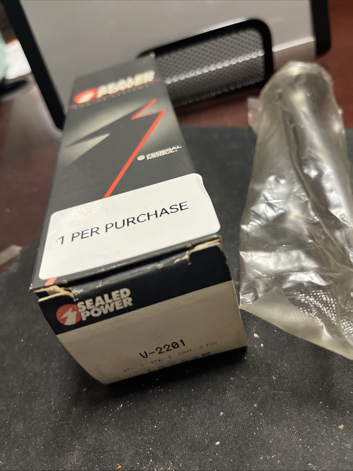 Sealed Power V2201 Exhaust Valve NOS 1 Per Purchase - Image 3