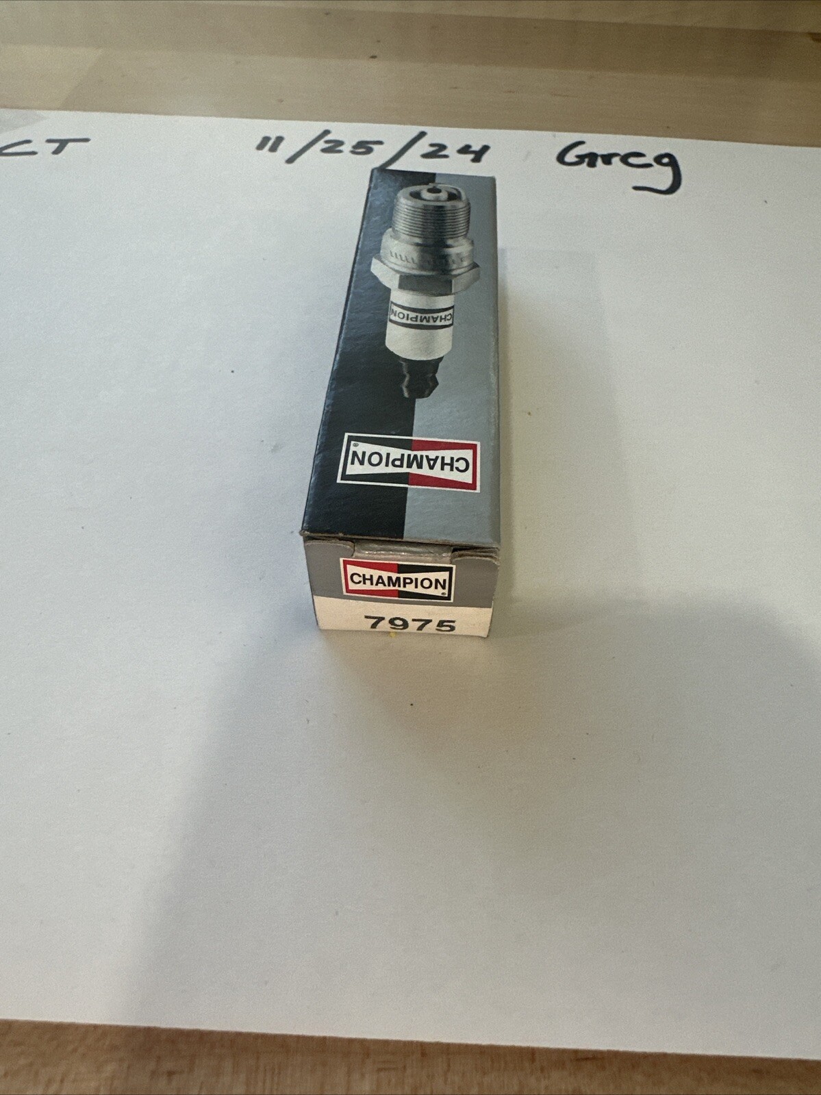 🔥Spark Plug Champion Spark Plug 7975🔥