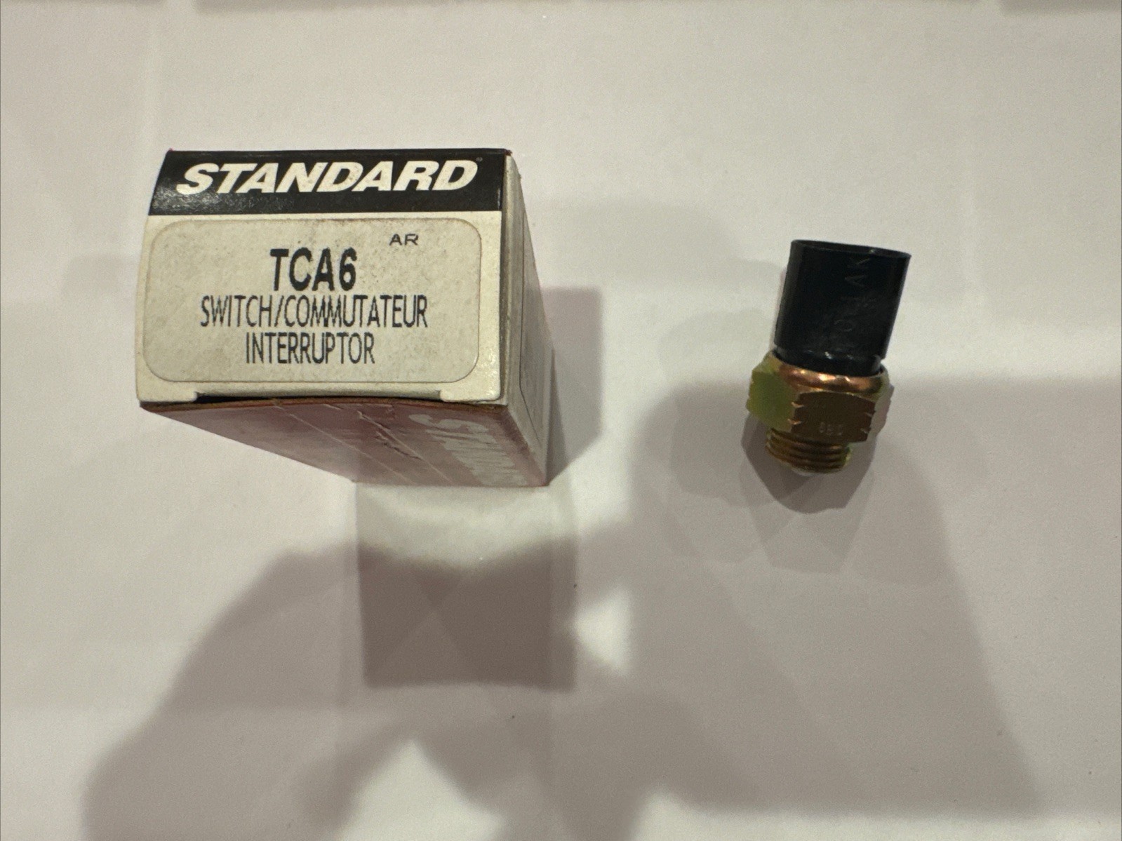 Standard Motor Products TCA6 Four Wheel Actuator for 1995-2001 GMC Jimmy - Image 3