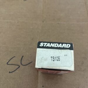 Standard Motor Products TS105 Engine Coolant Temperature Sender Sensor Switch