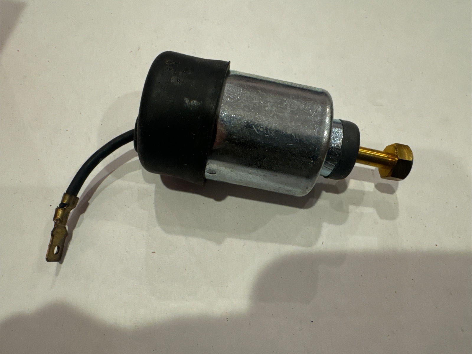 Standard Plus Ignition Parts ES1 IDLE Stop Solenoid - Image 3