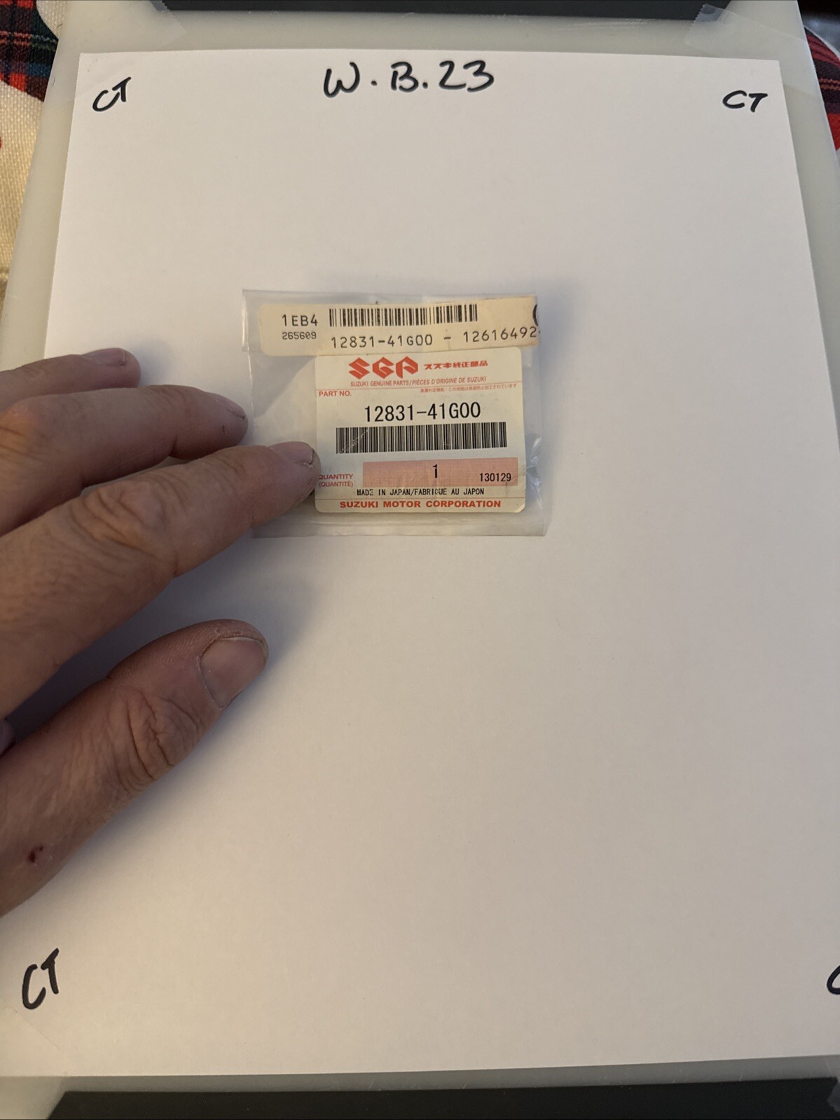 Suzuki SPRING 12831-41G00 OEM NEW