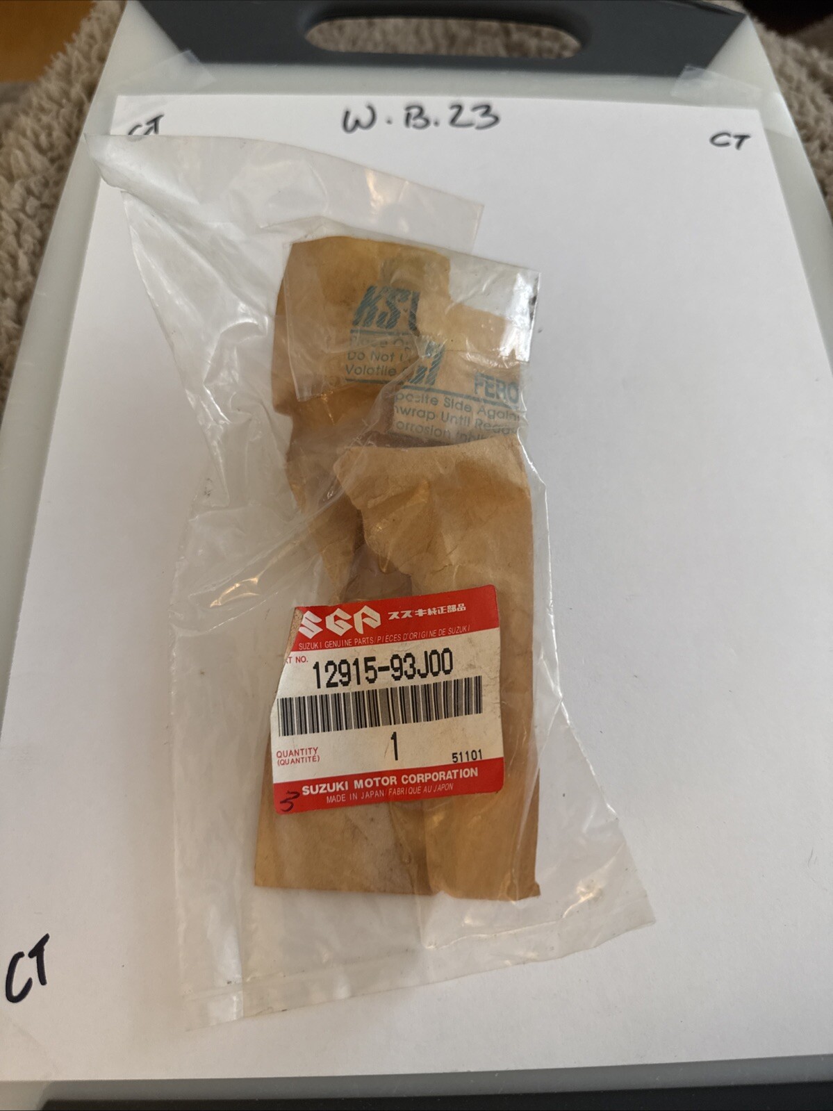 Suzuki Valve 12915-93j00