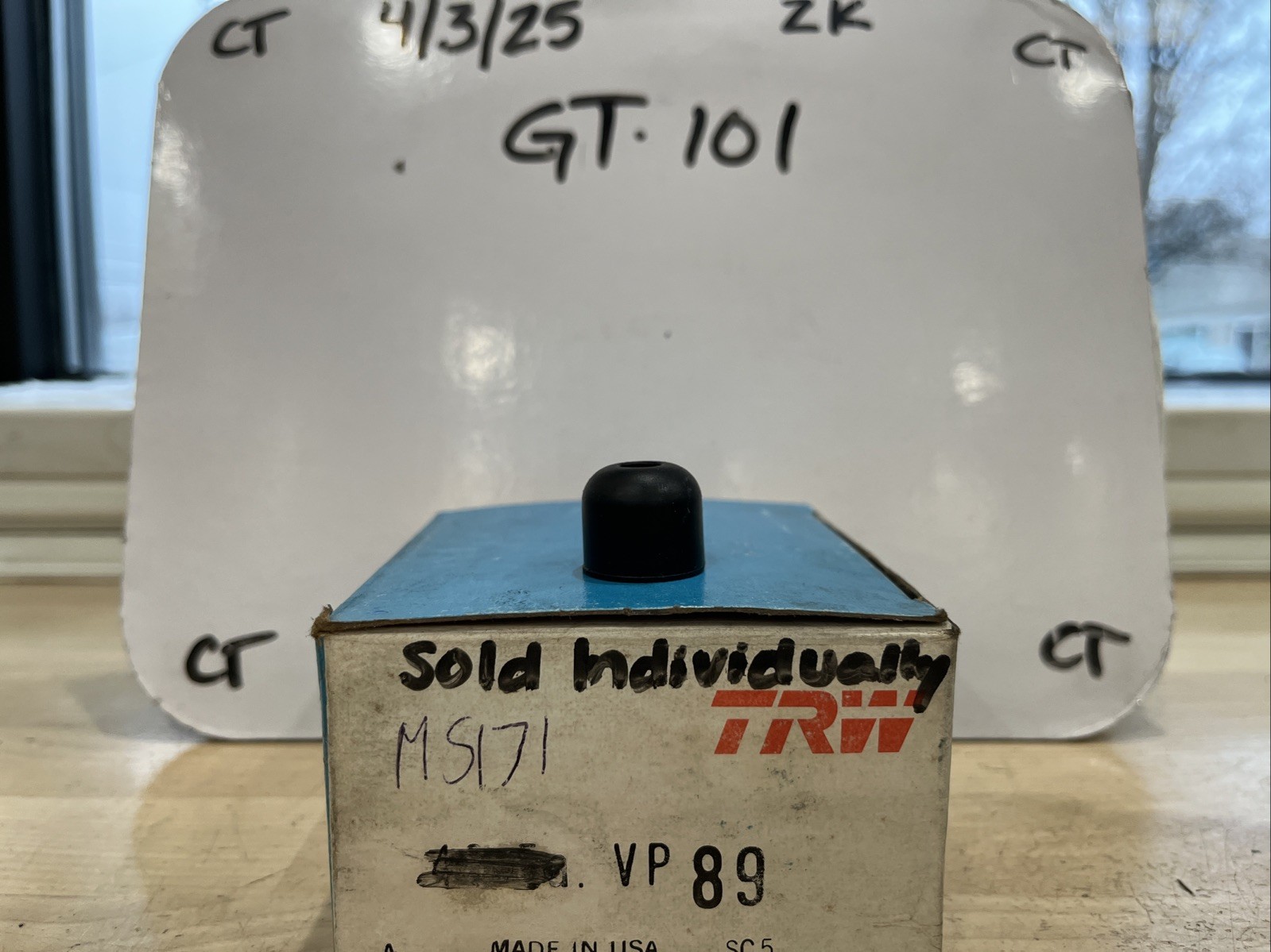 TRW VP89 Engine Valve Stem Oil Seal VP-89 (Sold Individually) - Image 3