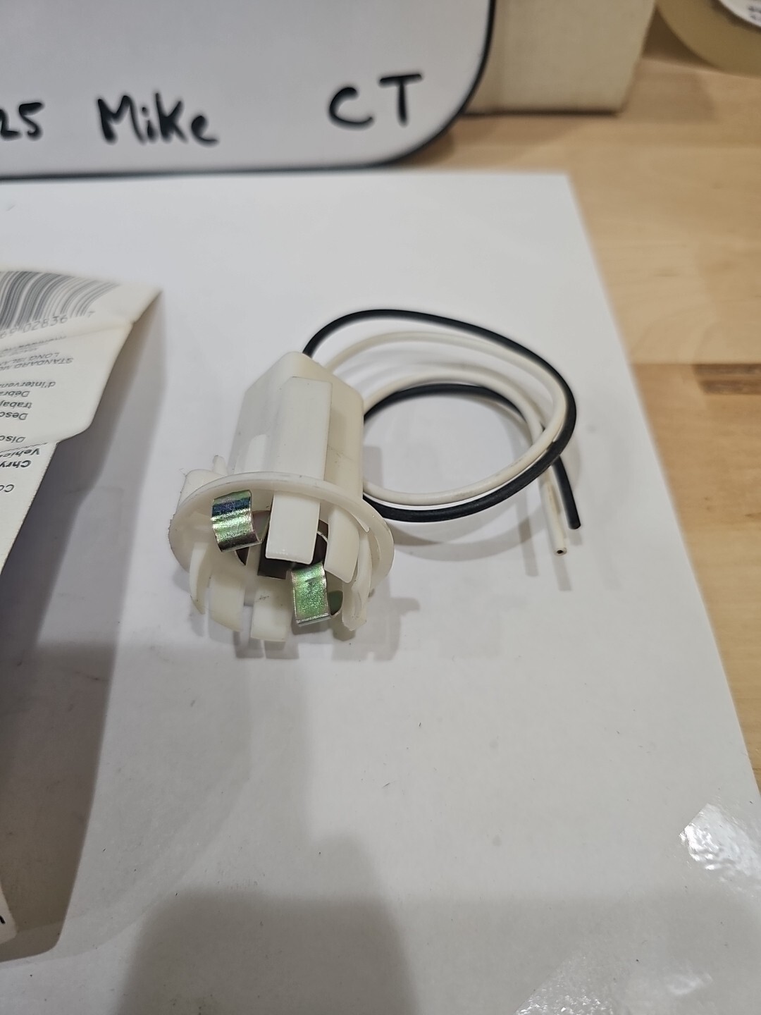 Turn Signal Light Socket Standard S-49 - Image 4