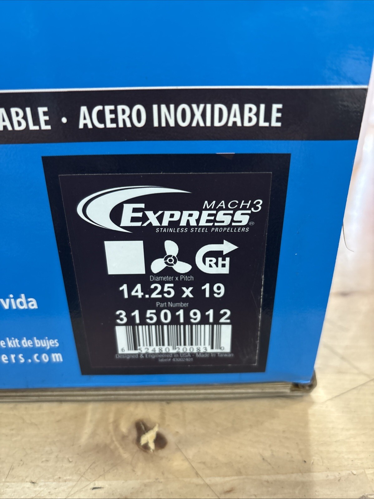Turning Point Express Mach3 3-Blade SS Prop , 14.25" x 19" - RH - Image 6