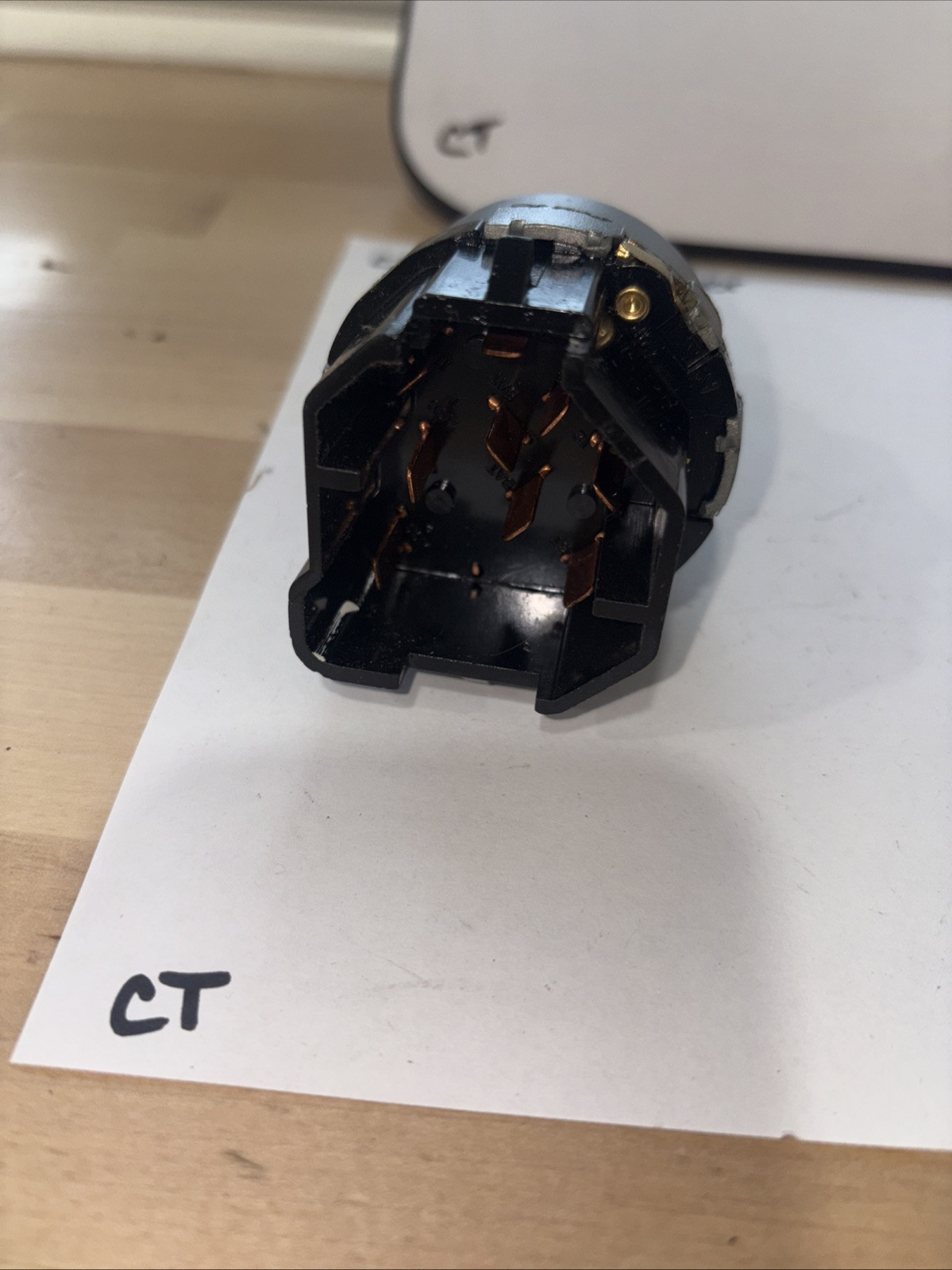 US-115 Standard Motor Products Ignition Switch - Image 3