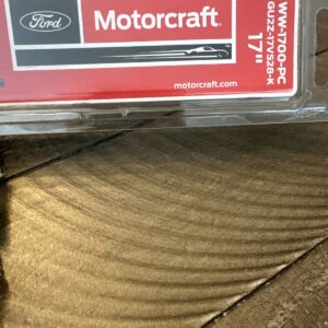 Windshield Wiper Blade-Premium Conventional Motorcraft WW-1700-PC