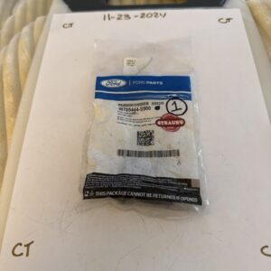 (1) Genuine Ford Converter & Pipe Stud W705444-S900