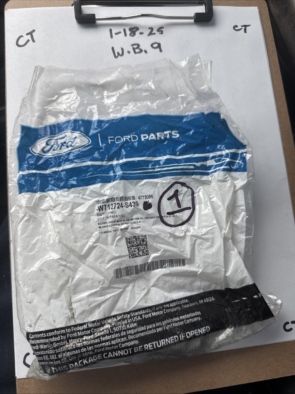 (1) Genuine Ford Differential Carrier Inner Bolt W712724-S439 Sold Individually