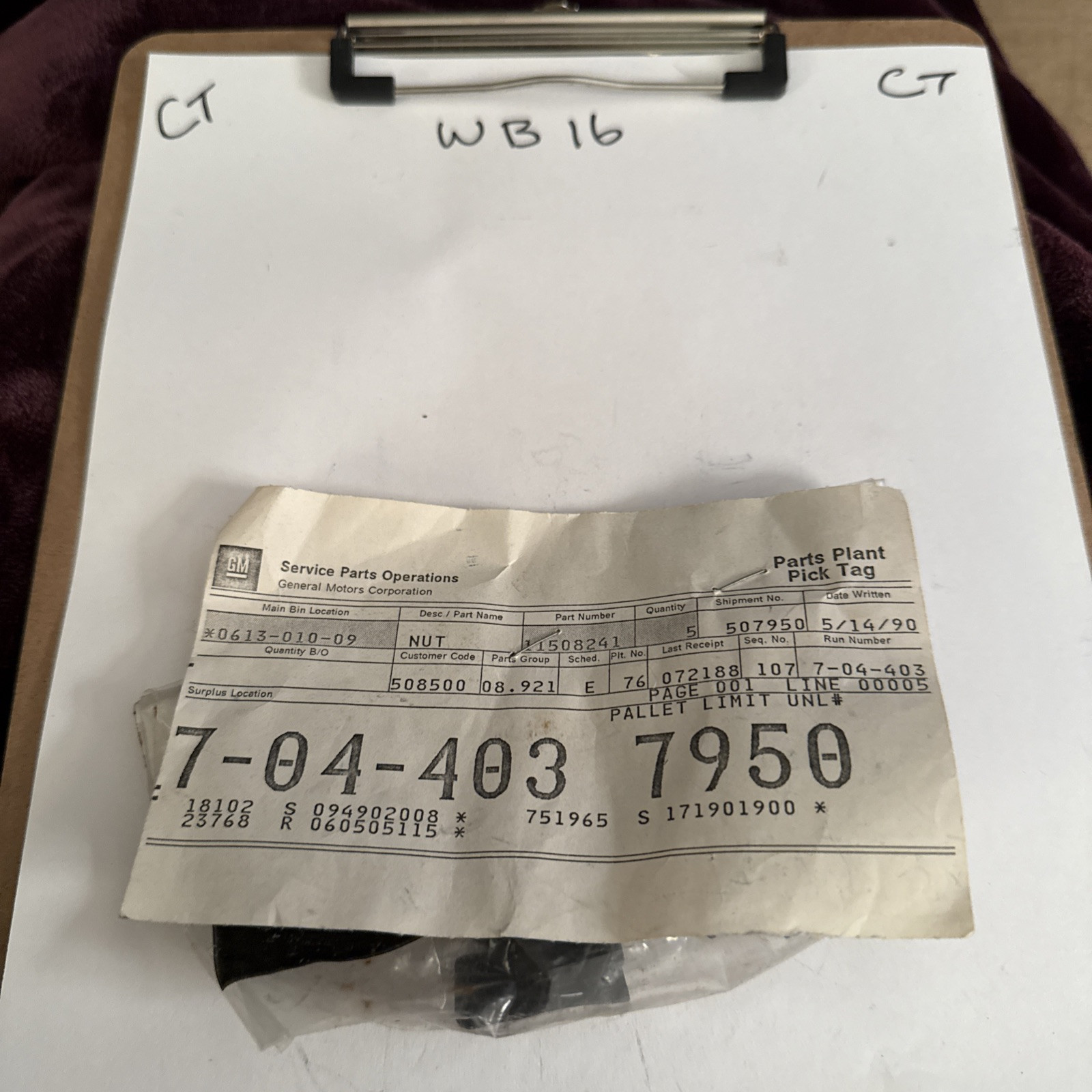 (1) Gm OEM extruded U nuts m-6 1.0 screw size 11508241 Nos