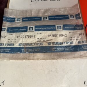 1 NOS OEM GM part# 20570942 clip RIGHT hand Oldsmobile