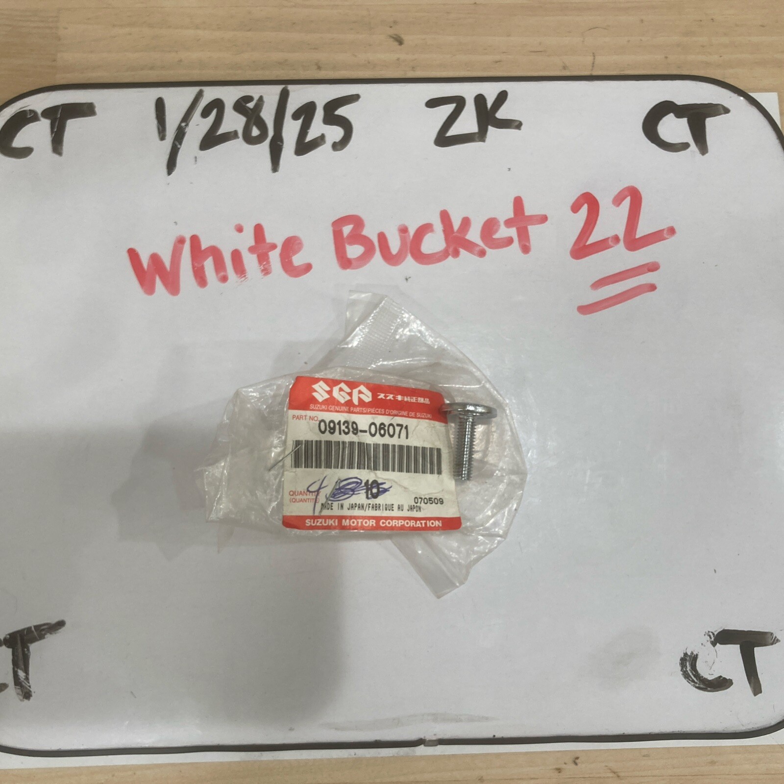 1981-83 SUZUKI RM 125 RM125 AIR FILTER OUTER 13786-14100 (1) Sold Individually