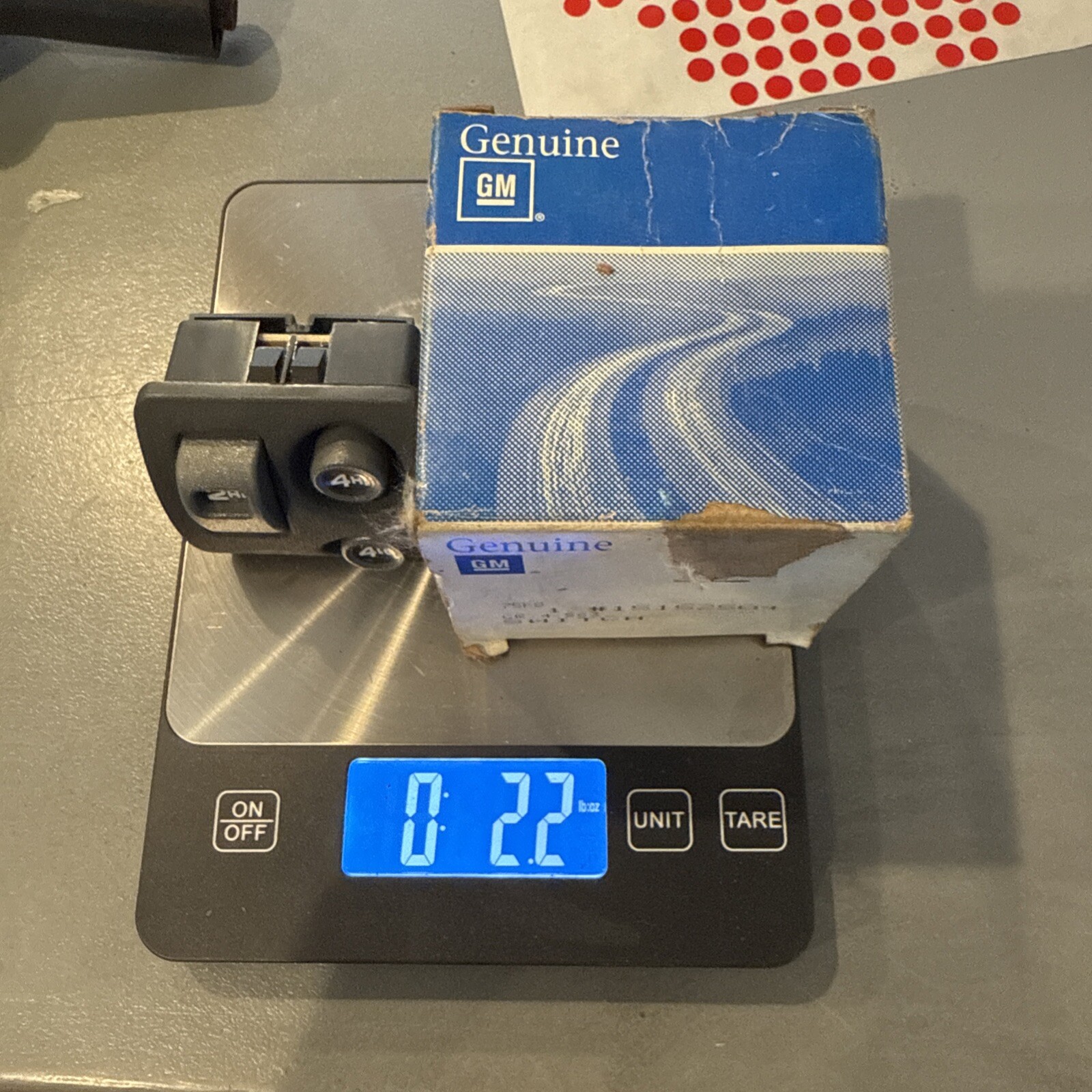 1990's Chevrolet , GMC Dash Push Button Control , 4X4 Transfer Case 15152504 NOS - Image 3