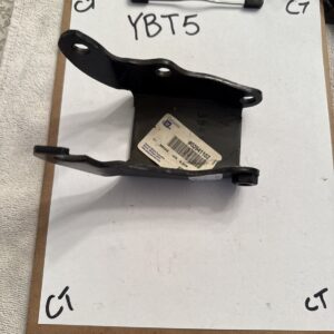 69 70 71 72 73 74 75 76 CAMARO NOS SB P/S BRACKET 3941102 ORIGINAL GM