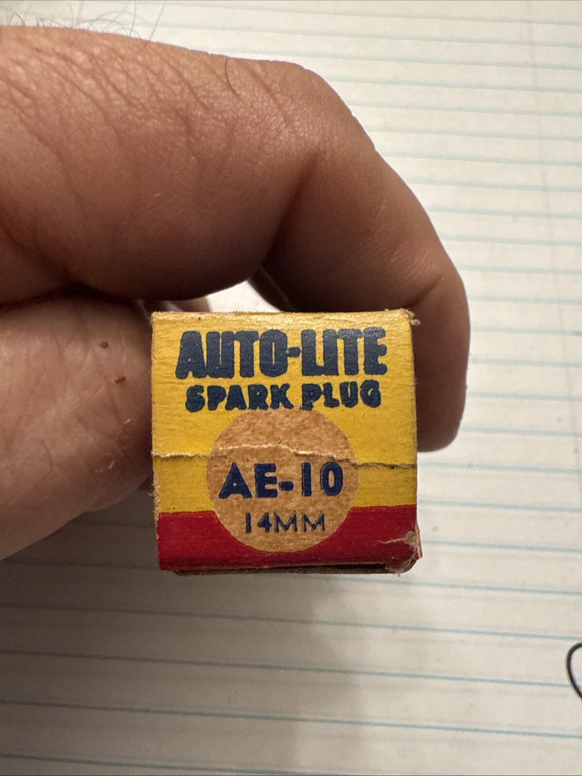Autolite Ae-10 Vintage Spark Plug - Image 5