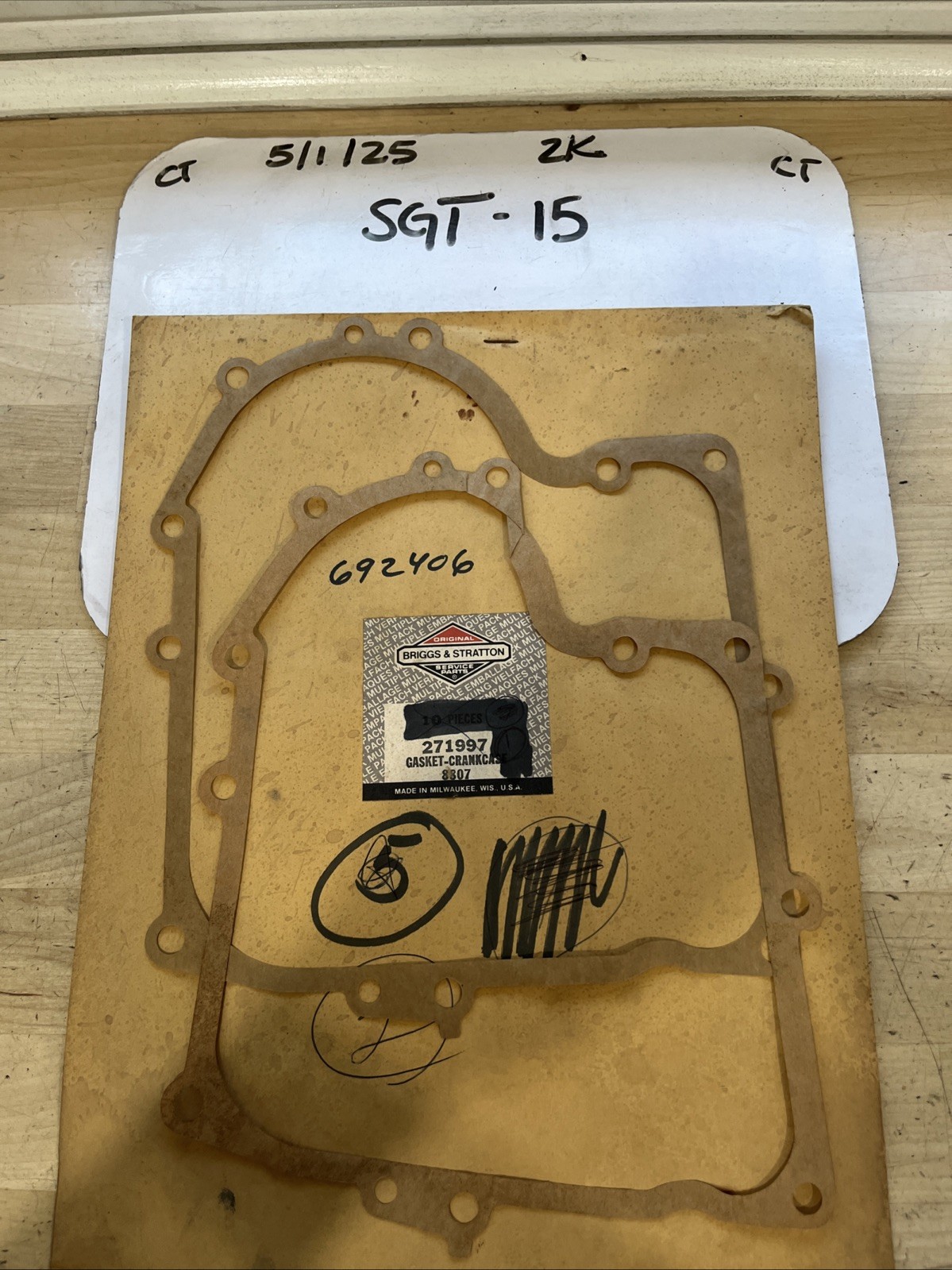 Base Sump Gasket Briggs and Stratton # 271997, 692406