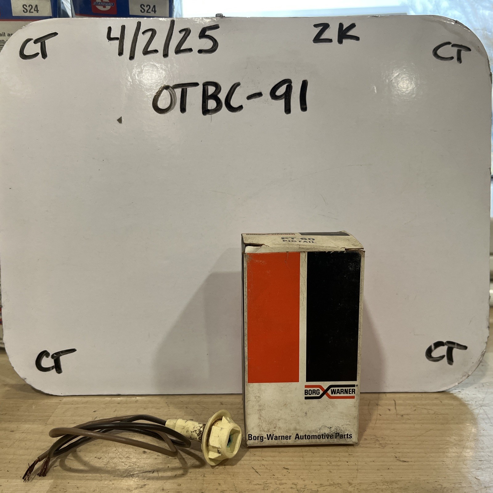 BorgWarner Pigtail PT-60 Light Socket