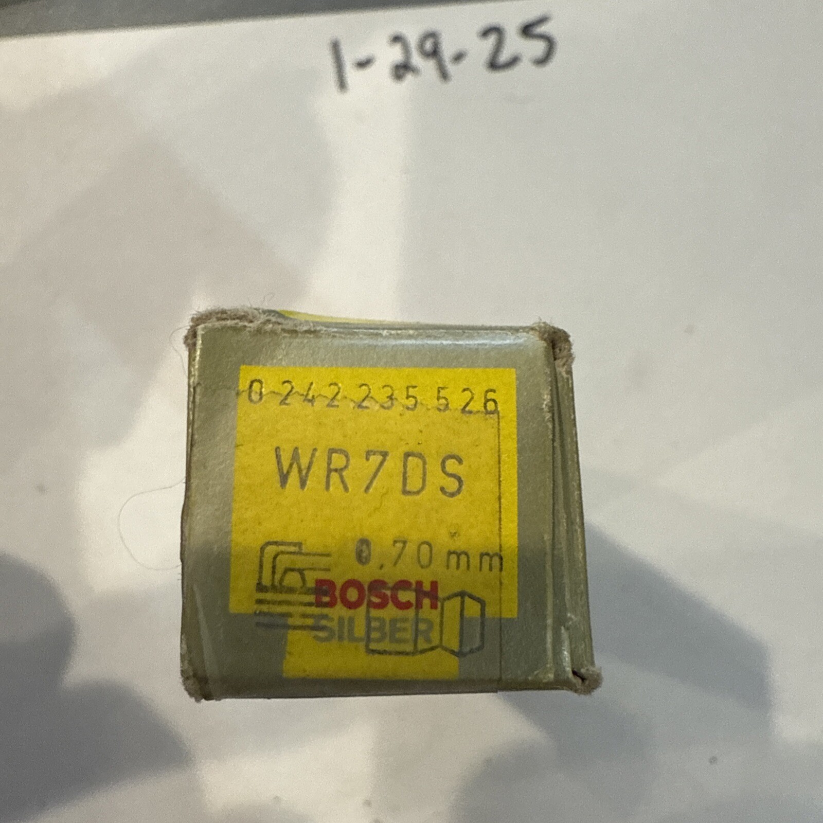 Bosch WR7DS Zündkerze Silber 0242235526 Spark Plug candela di accensione - Image 3