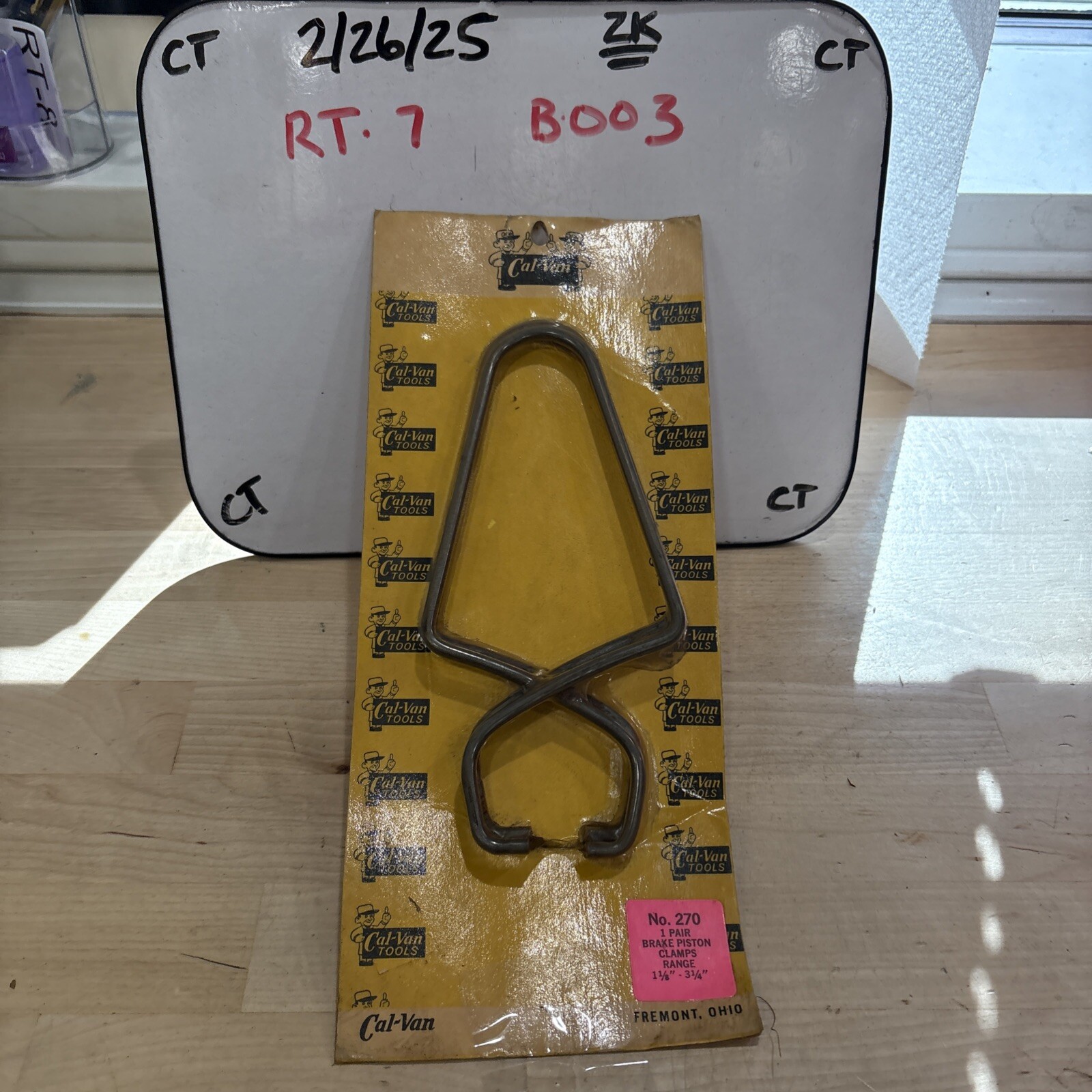 Cal-Van Tools Brake Piston Clamps 1-1/8 - 3-1/4” No. 270