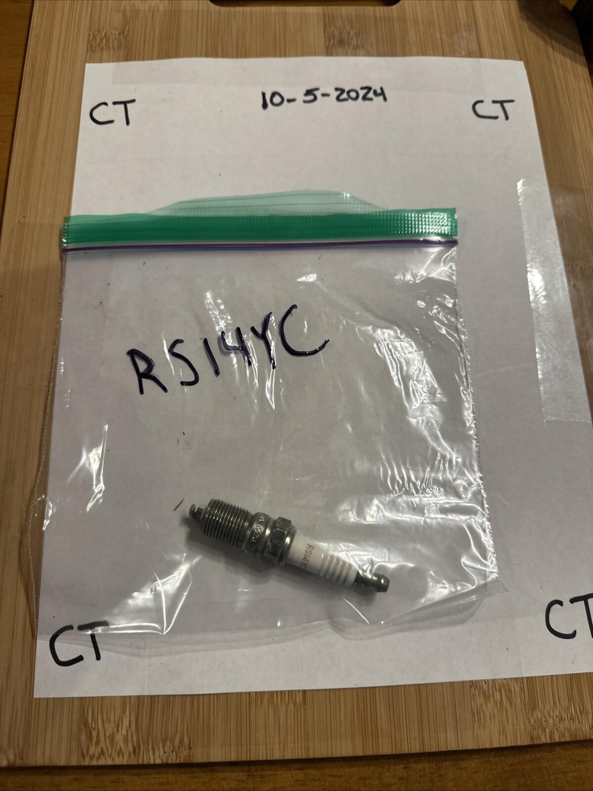 Champion Spark Plug RS14YC Open Box In Bag - Image 4