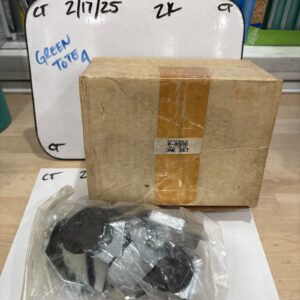 Cheiftan Auto Parts 8-8500 Lock Kit F. Whl Cvr (Locking Adapter Kit)