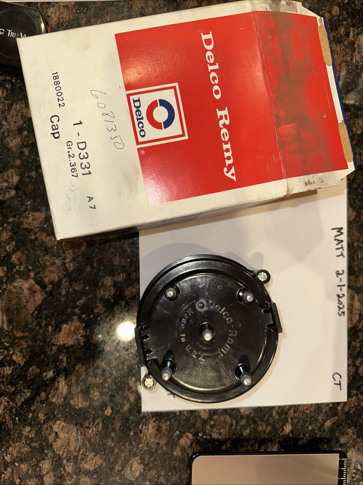DELCO REMY 1880022 DISTRIBUTOR CAP D331