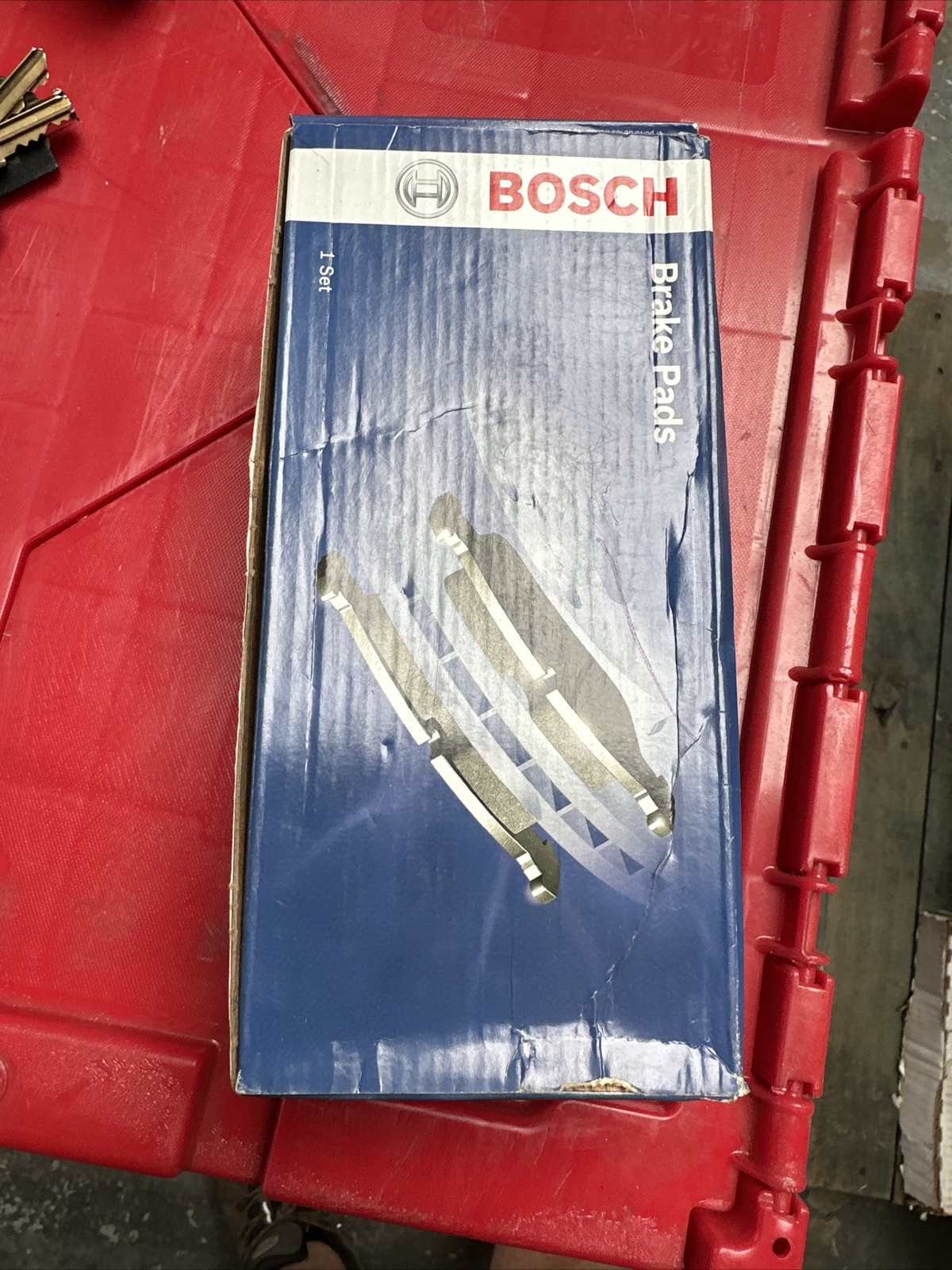 Disc Brake Pad Set-Blue Ceramic Brake Pads with Hardware Bosch BE1584H - Image 3