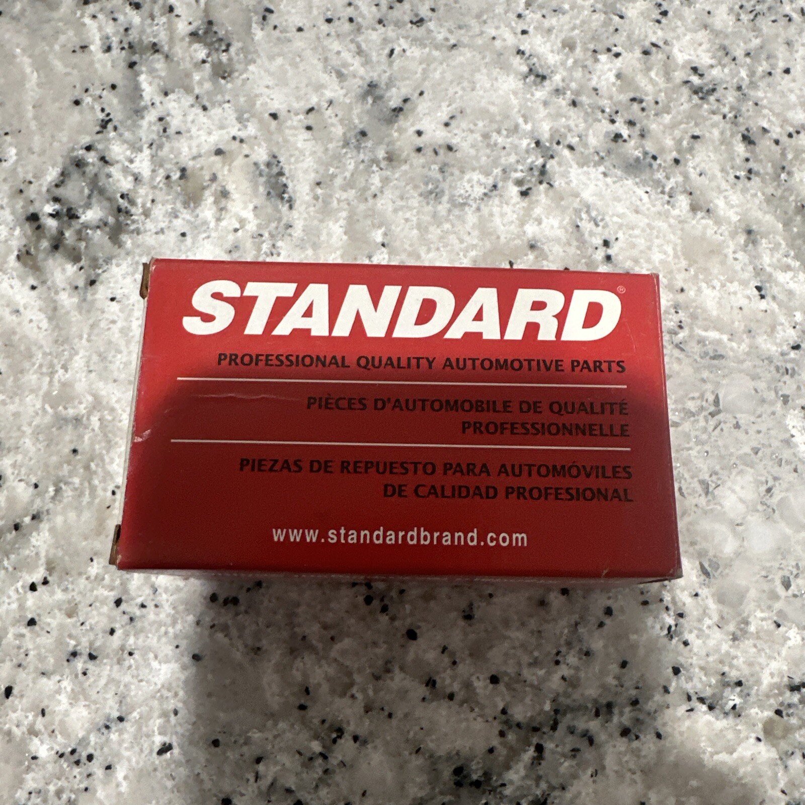 Engine Camshaft Position Sensor Standard PC655 - Image 3