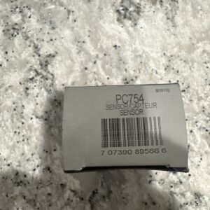 Engine Camshaft Position Sensor Standard PC754