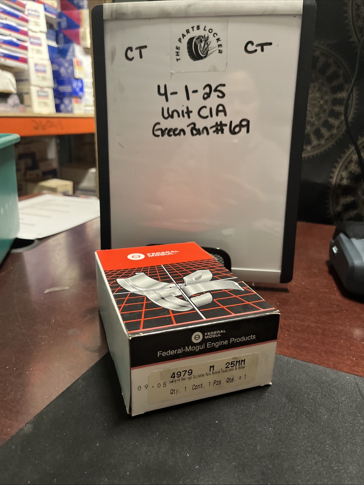 Engine Crankshaft Main Bearing Set Sealed Power 4979M .25MM