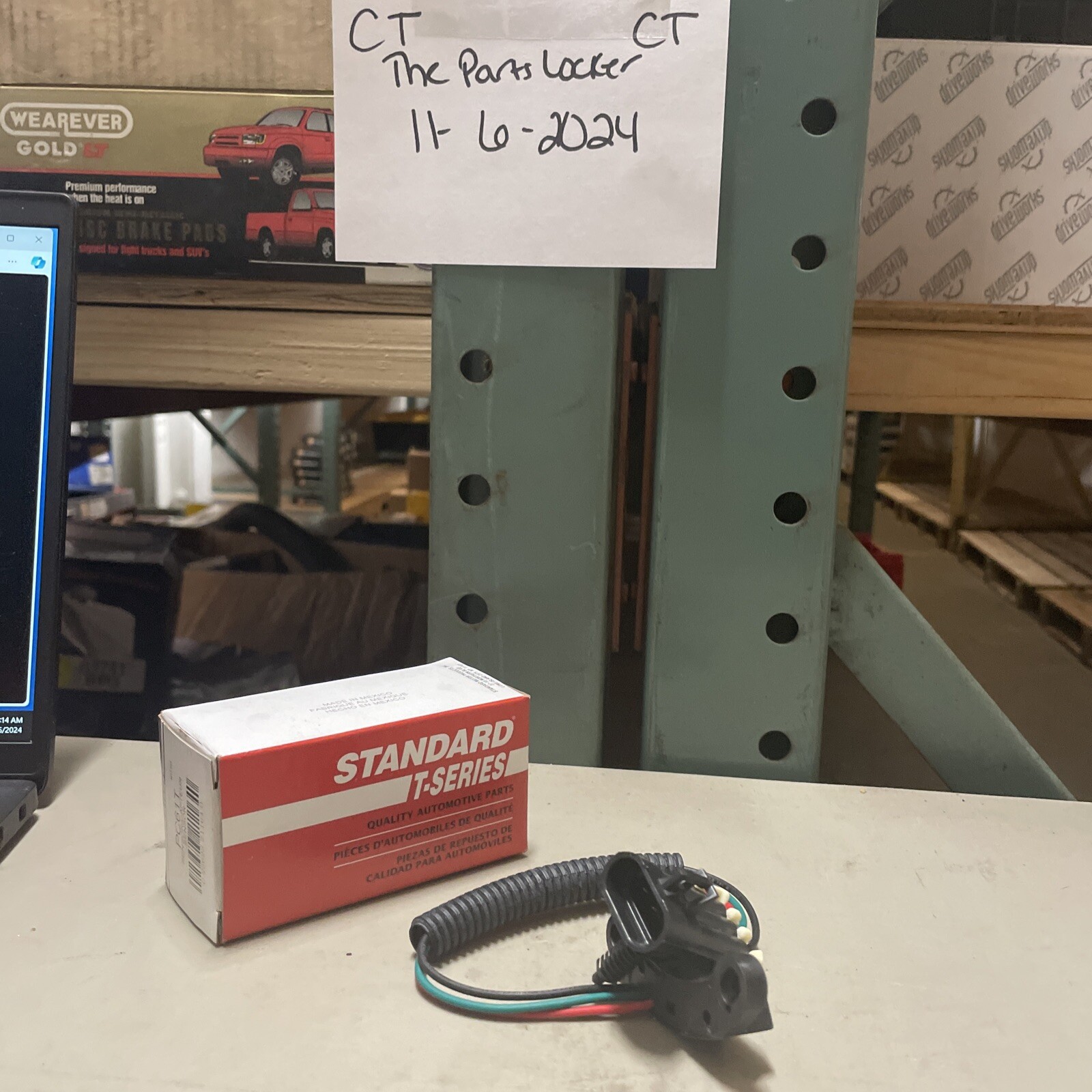 Engine Crankshaft Position Sensor Standard PC61T