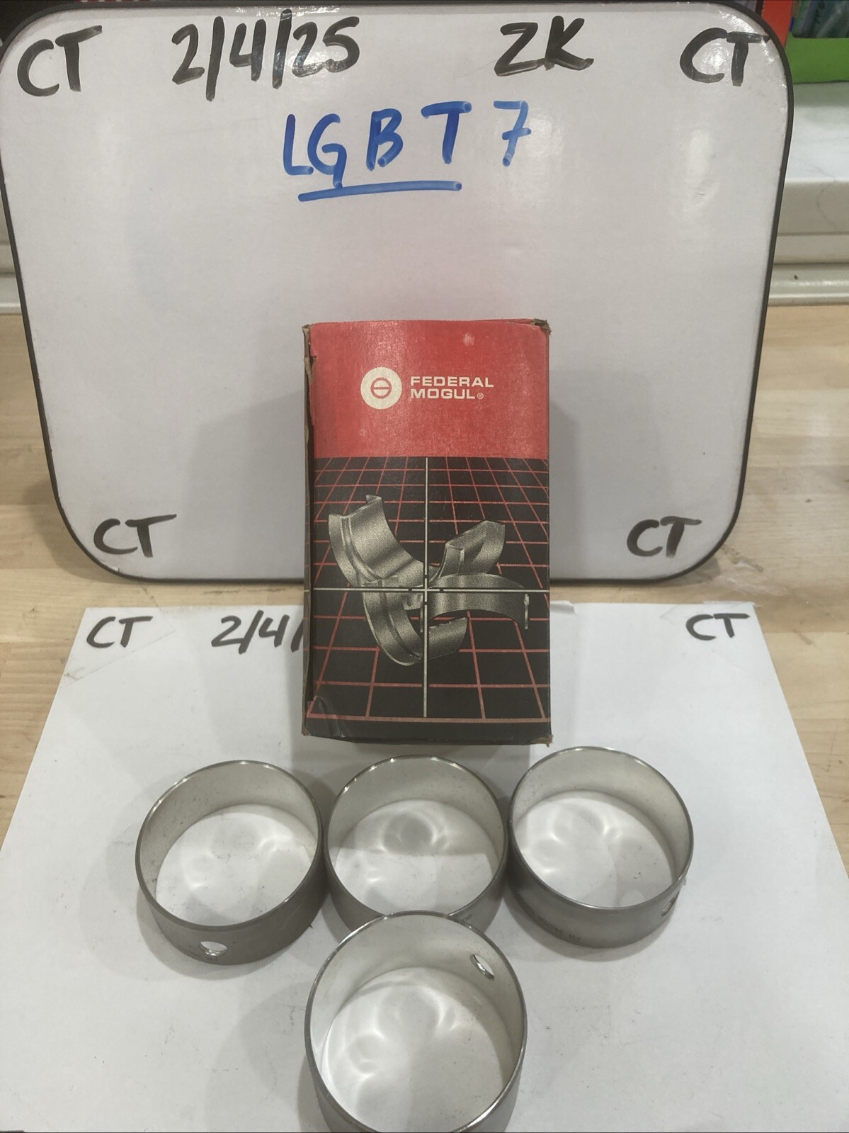 Federal Mogul Camshaft Bearing Set 1424M