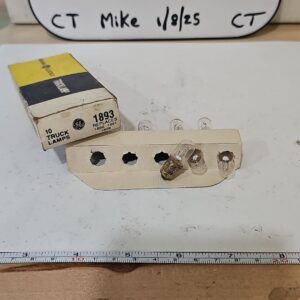 GE General Electric 1893 Miniature Lamps Bulb 12 Volt - 1 Box Of 7 Bulbs