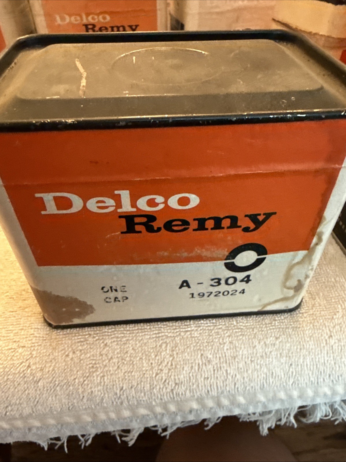 GM Delco Remy A-304 V8 Distributor Cap 1956-65 Mopar Chrysler Dodge Ply NOS OEM