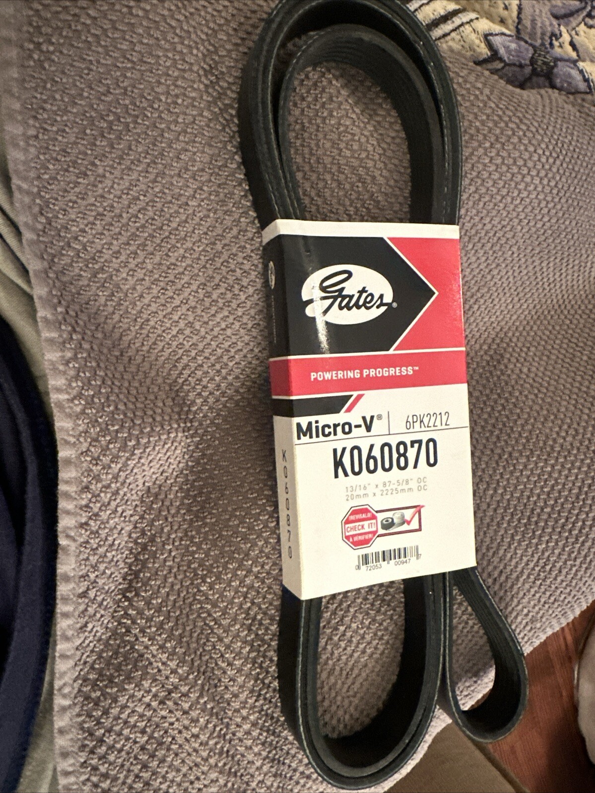 Gates K060870 Serpentine Belt 072053009477